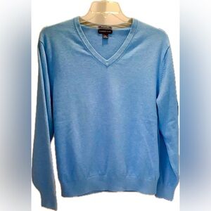 Lands' End Men's Light Blue V-Neck Sweater